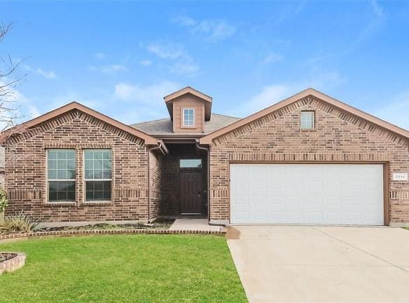 2514 Lavender Ln - Glenn Heights, TX 75154 - Home For Rent
