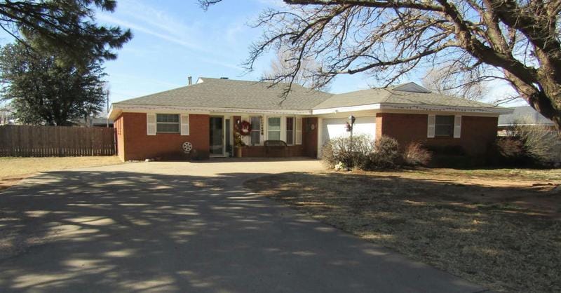 802 7TH ST, Bovina, TX 79009 Single Family Residence For Sale  MLS# 209451