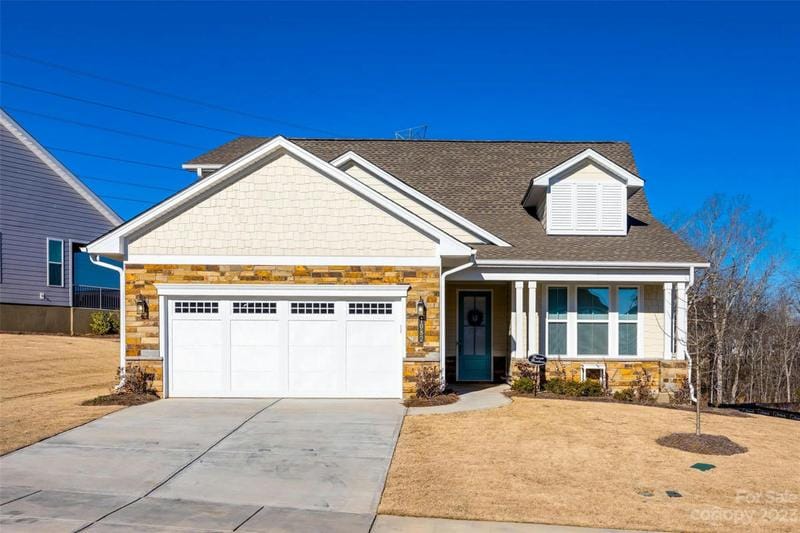 1082 WYLIE FALLS LN # 4, York, SC 29745 Single Family Residence For Sale  MLS# 4100939