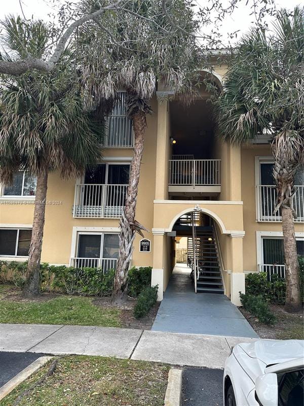 9905 Westwood Drive, Unit 373, Tamarac, FL 33321 for Rent