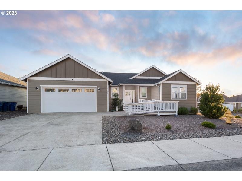 4143 SE JETTY AVE, Lincoln City OR 97367 for Sale