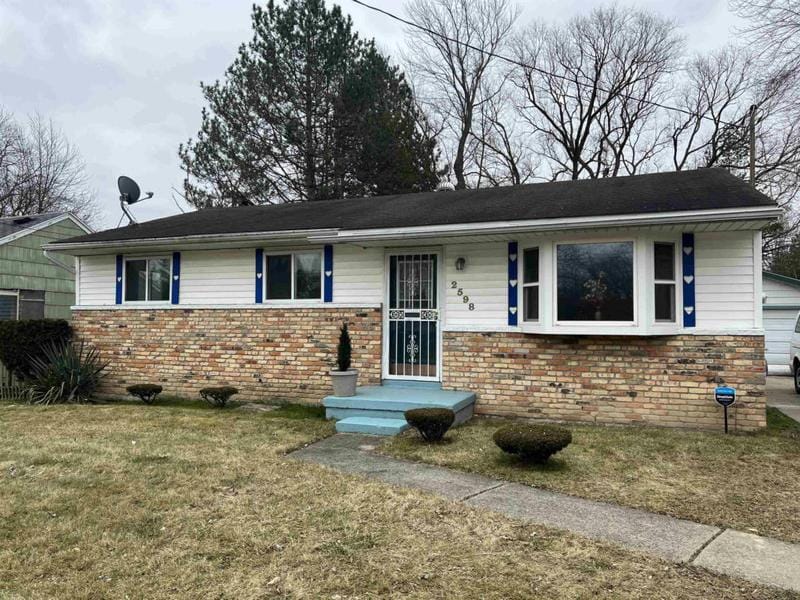 2598 NEBRASKA AVE, Saginaw, MI 48601 Single Family Residence For Sale  MLS# 50131320 for Rent