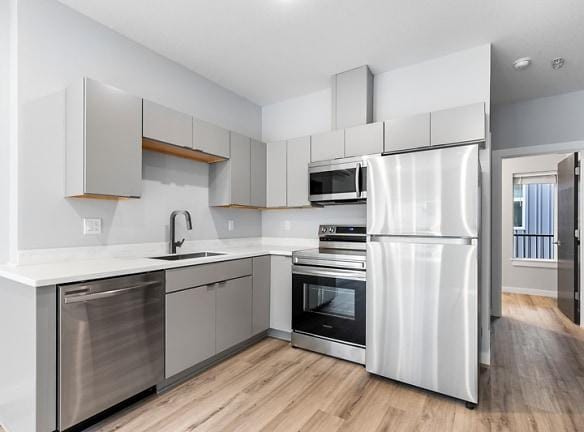 7150 N Greenwich Ave - 11 - Portland, OR 97217 - Home For Rent