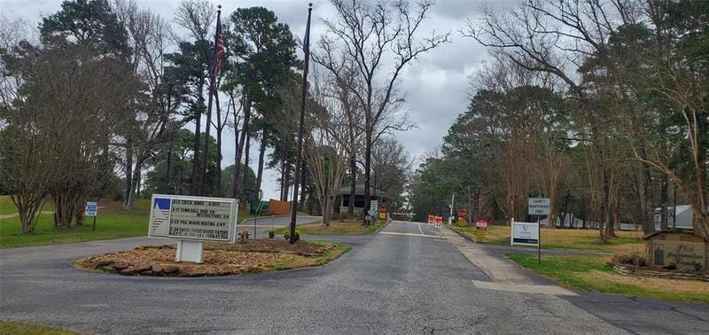 195 Green Tree Dr, Coldspring, TX 77331 for Sale