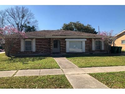 Neyrey Dr for Sale