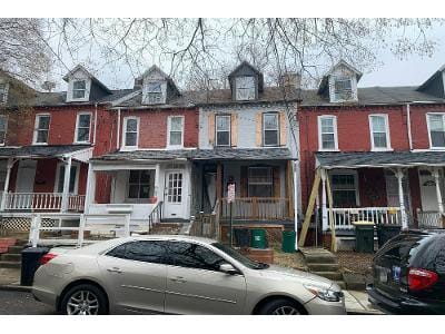 Pershing Ave for Sale