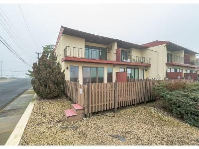Empire Dr for Sale