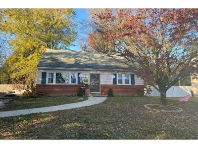 North Ave for Sale