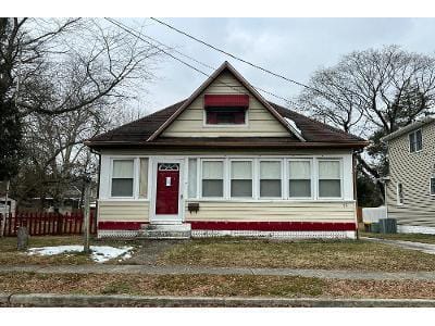 Locust Ave for Sale