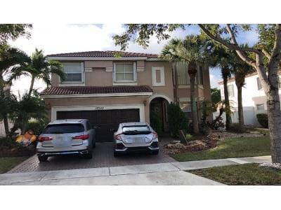 SW 16th St for Sale
