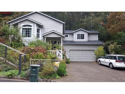 Cameo Dr for Sale