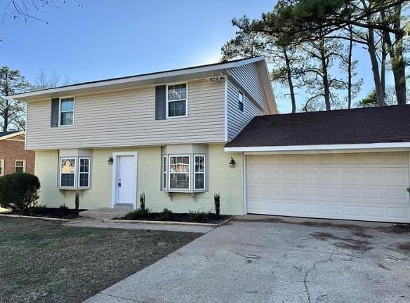7814 Milton St SW - Huntsville, AL 35802 - Home For Rent