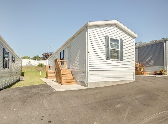 3 Coachlight Trailer Park - Glen Carbon, IL 62034 - Home For Rent