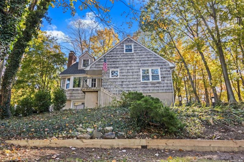 10 Lotowana Lane, Stony Brook, NY 11790 for Sale