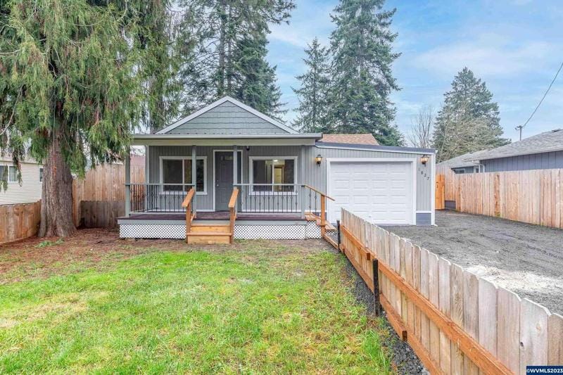 1827 12th Av, Sweet Home, OR 97386  615269756 for Sale