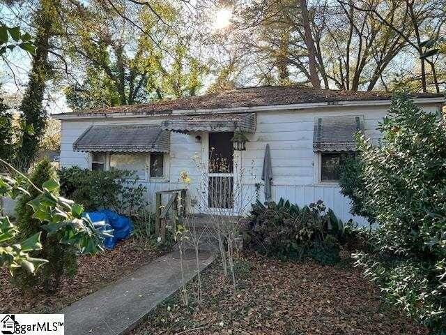 7 Lark Street, Greenville, SC 29607  613239378 for Sale
