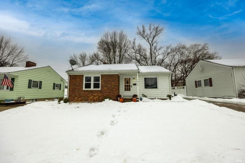 1915 Linden Avenue, Mishawaka, IN 46544 for Sale