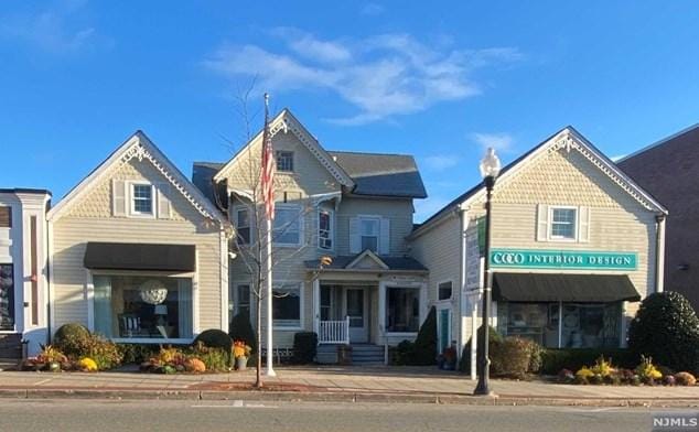 245 E Ridgewood Ave, Ridgewood, NJ 07450 - MLS 23033475 for Sale
