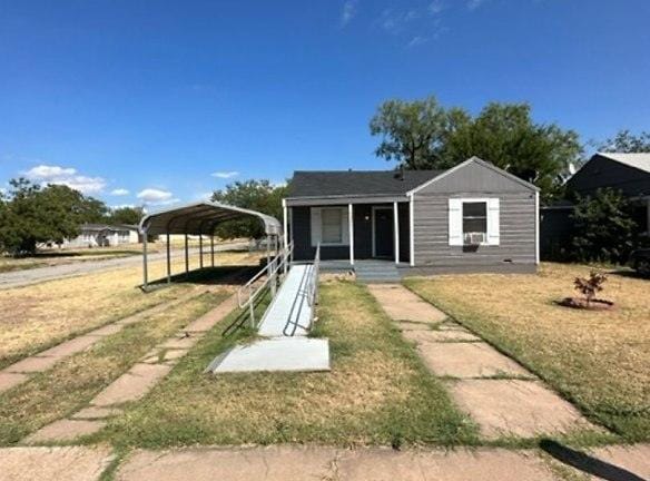 1301 Sewell St - Abilene, TX 79605 - Home For Rent