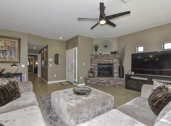21320 N 56th St #2030 - Phoenix, AZ 85054 - Home For Rent