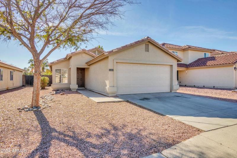12645 W CHERRY HILLS DR, El Mirage, AZ 85335 Single Family Residence For Sale  MLS# 6650360 for Rent