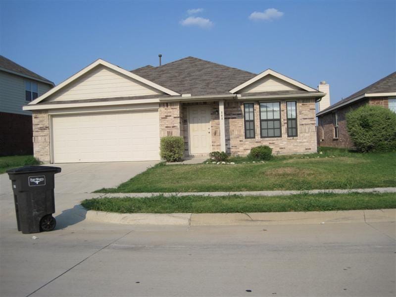 848 Kentucky Derby Ln, Fort Worth, TX 76179 for Rent