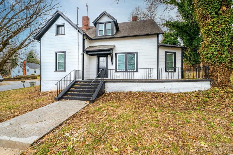 424 Main Street Southwest, Lenoir, NC 28645 for Sale