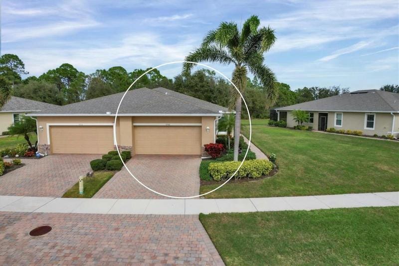 13542 ABERCROMBIE DR, ENGLEWOOD, FL 34223 Single Family Residence For Sale  MLS# D6134461