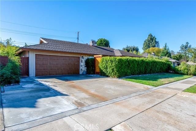 808 Arroues Drive, Fullerton CA 92835 for Sale