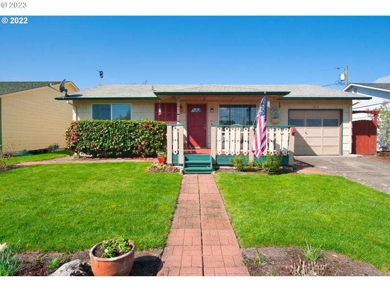 1215 STANFIELD RD, Woodburn OR 97071 for Sale