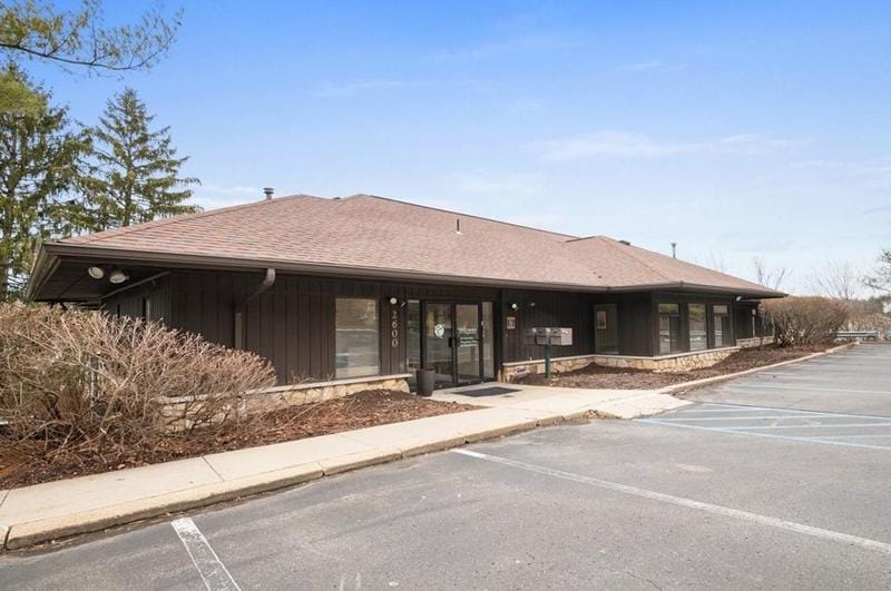 2275 Swallow Hill Rd #2600, Scott Twp - SAL, PA 15220 - MLS 1637924 for Sale