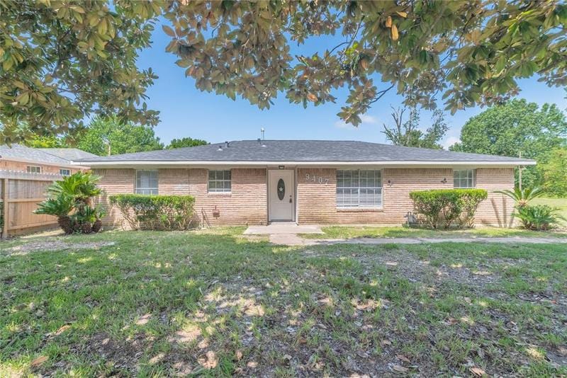 9407 Irby St, Houston, TX 77088 for Rent