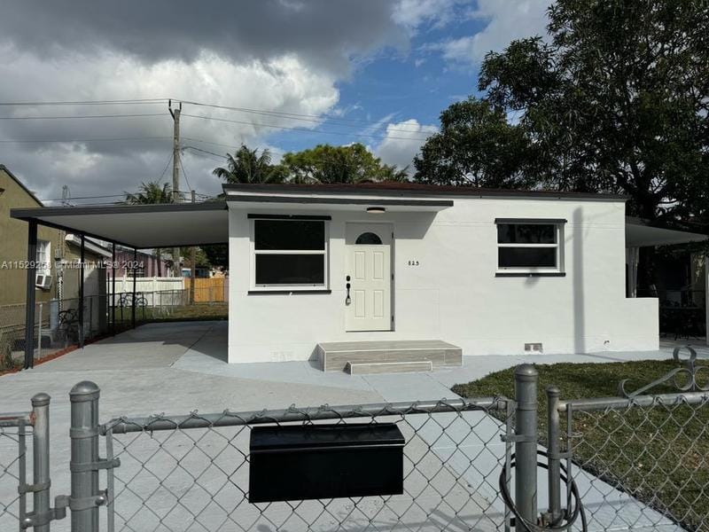 825 Codadad Street, Opa-Locka, FL 33054 for Sale