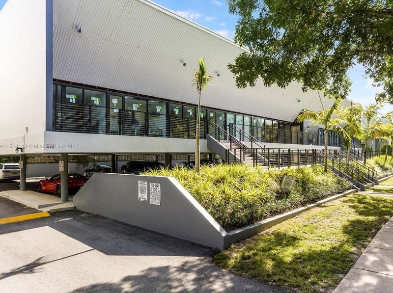 50 W Mashta Dr #4, Key Biscayne, FL 33149 - MLS A11518148 for Sale