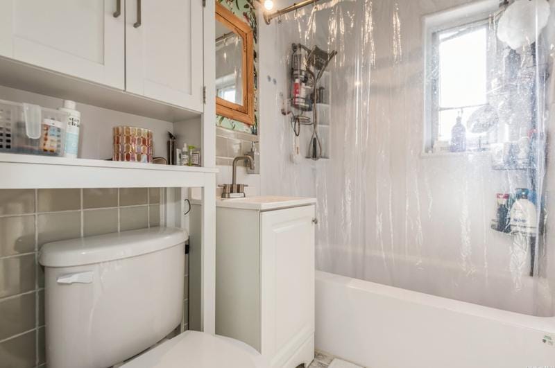 221-24 Manor Rd #Upper, Queens Village, NY 11427 - MLS 3514723 for Sale
