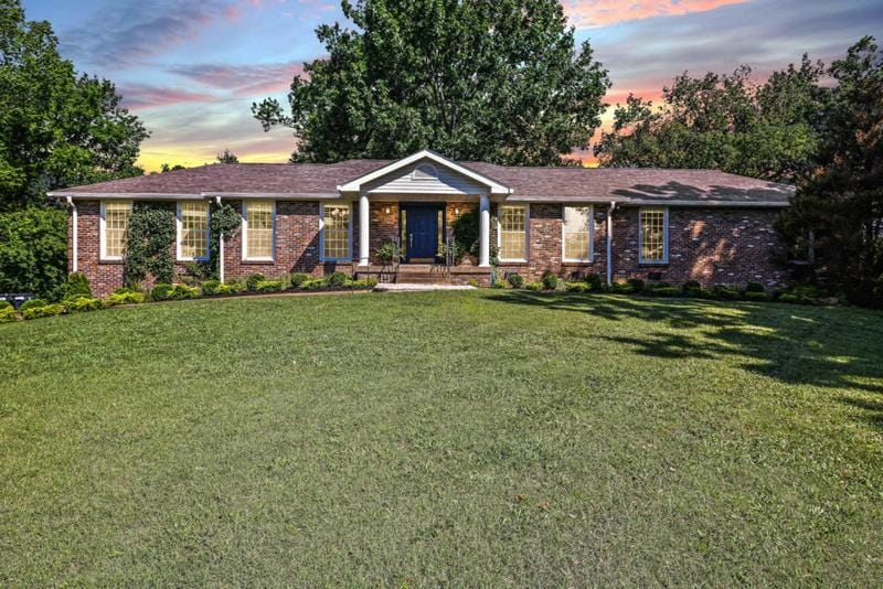6504 PENNYWELL DR, Nashville, TN 37205 Single Family Residence For Sale  MLS# 2610254