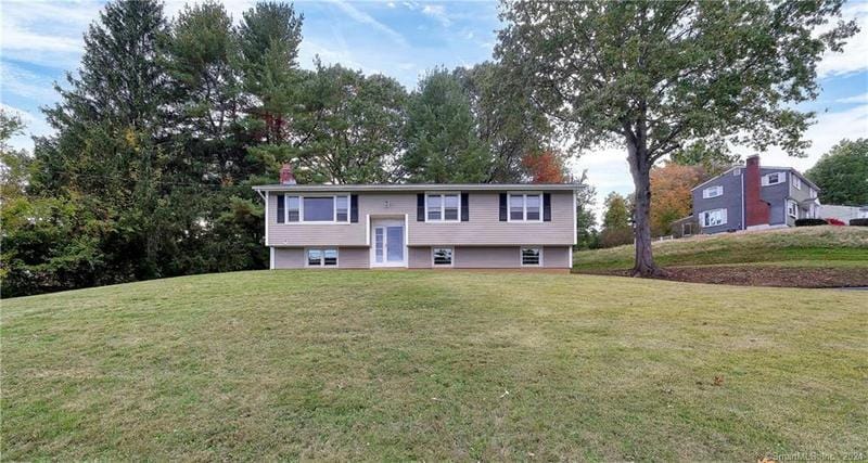 161 JENNIFER RD, Hamden, CT 06514 Single Family Residence For Sale  MLS# 170616924