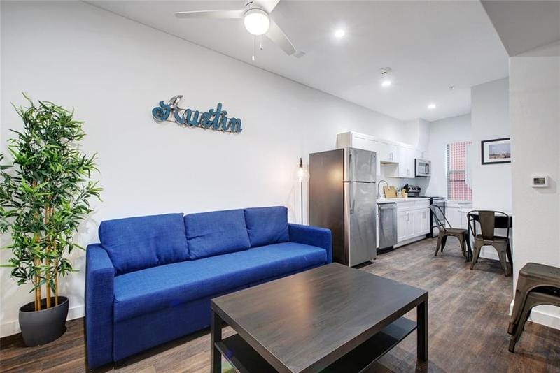 1010 W 26th St #607, Austin, TX 78705 for Rent
