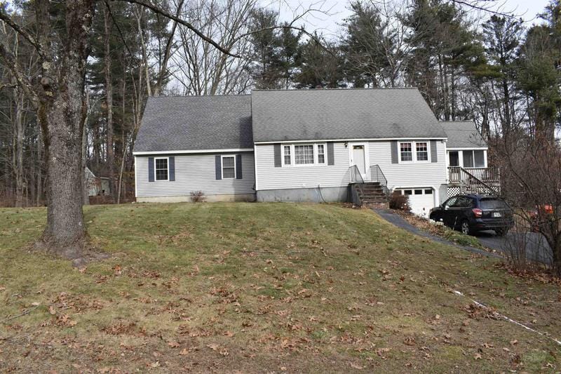 17 Gertrude Road, Windham, NH 03087 for Rent