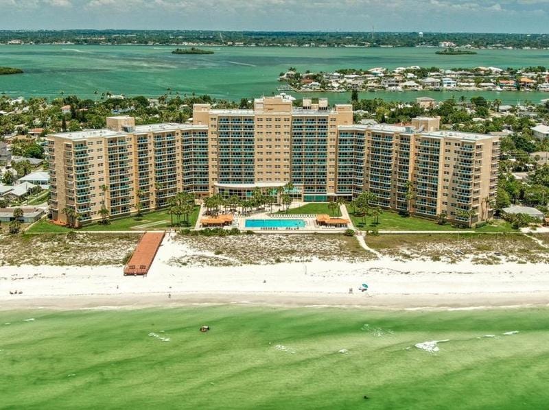 880 Mandalay Ave #C708, Clearwater Beach, FL 33767 - MLS U8229402 for Sale