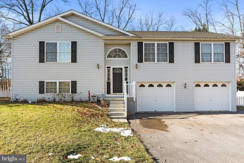 66 Constitution Boulevard, Martinsburg, WV 25405 for Sale