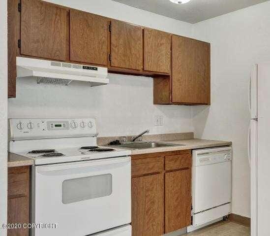 3400 Eureka Street, #104, Anchorage, AK 99503  625113544 for Rent