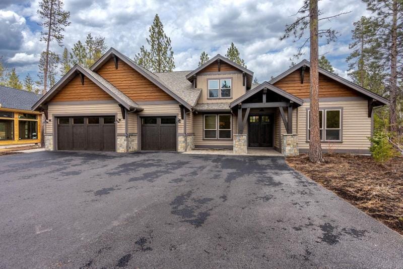 56887 Dancing Rock Loop, Bend OR 97707 for Sale