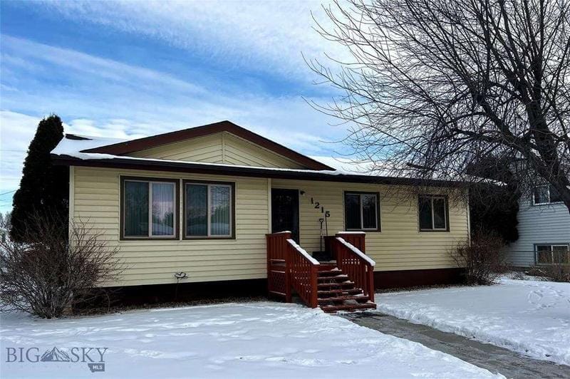1215 E Bannack Street, Dillon, MT 59725  621129158 for Sale