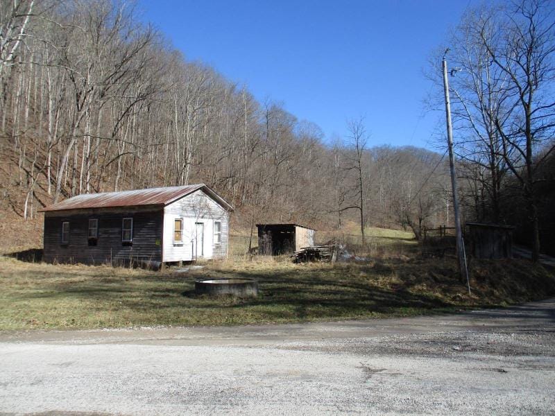 Looneyville, Roane County, WV Farms and Ranches for sale Property ID: 418852162