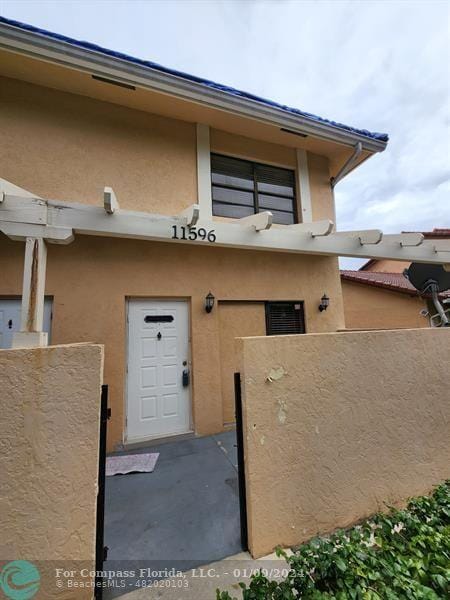 11596 Northwest 45th Street, Unit 4, Coral Springs, FL 33065 for Sale