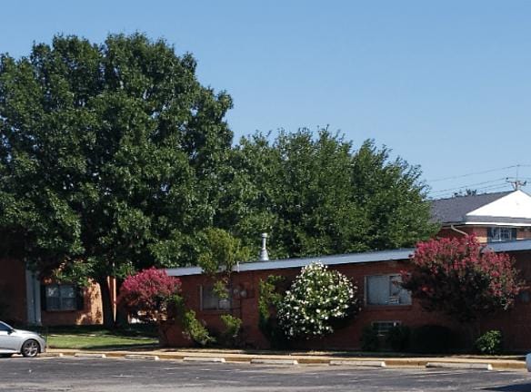 3146 NW Cache Rd unit 207 - Lawton, OK 73505 - Home For Rent