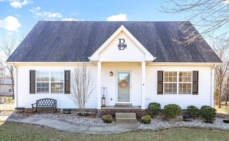 8489 Horseshoe Road, Cottontown, TN 37048 for Sale