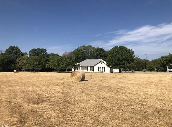 461 Silver Ln - Azle, TX 76020 - Home For Rent