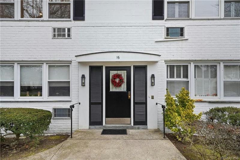 16 N RIDGE ST APT C, Rye Brook, NY 10573 Condominium For Sale  MLS# H6287549